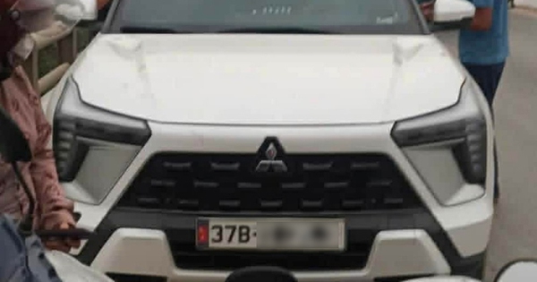 Danh tính cô gái nghi để lại ô tô trên cầu rồi mất tích ở Nghệ An