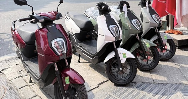 Xe máy điện đầu tiên của Honda tại Việt Nam giảm giá 6 triệu đồng