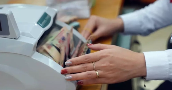 Ngân hàng đang thiếu tiền?