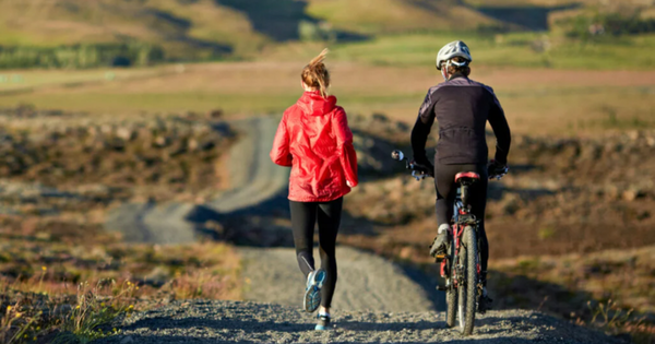 Đi bộ và đạp xe, hình thức tập luyện nào giảm cân tốt hơn?