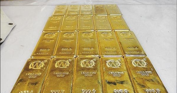 Đột kích hang ổ của 2 người đàn ông chi hơn 119 tỷ đồng mua vàng sau 5 tháng theo dõi, công an tịch thu 20 kg vàng bất hợp pháp trị giá hơn 386 tỷ