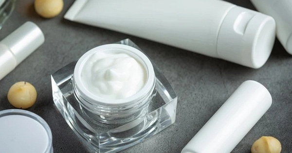 Nóng: Thu hồi, buộc tiêu hủy 107 lô kem trị mụn, trắng da chứa chất cấm