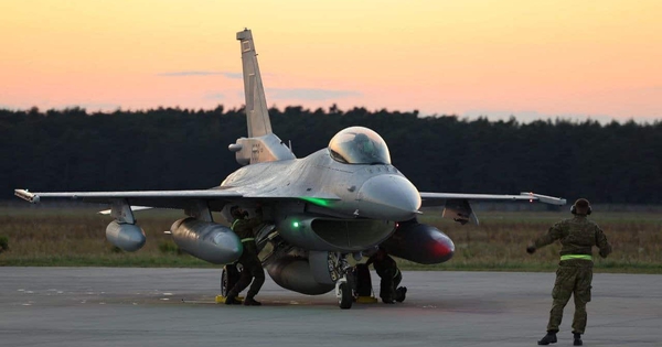Tại sao Mỹ đã giảm giá F-16 đến 50% mà vẫn bị một đồng minh hủy mua ngay sát giờ ký?