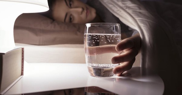 Tại sao vị của nước lọc vào lúc 3 giờ sáng lại khác hoàn toàn với mọi thời điểm trong ngày?