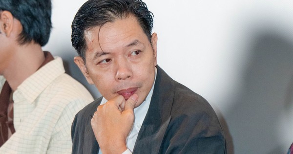 Thái Hòa nói về doanh thu phim Anh Hùng: “Hên xui”