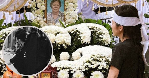 Xót xa hình ảnh Khả Ngân trong tang lễ bà ngoại