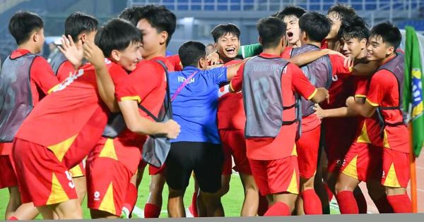 U17 Việt Nam hạ Úc vào chung kết, CĐV Thái Lan tranh cãi dữ dội: “Chúng ta đang tụt lại”