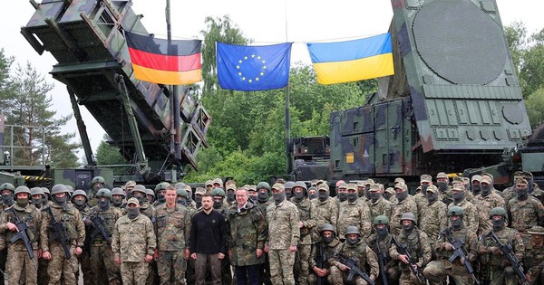 Ukraine dọa tống tiền phương Tây để nhận Patriot