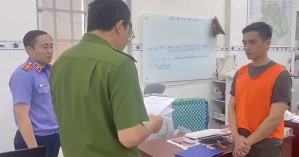 Ra lệnh bắt tạm giam TikToker Nguyễn Văn Dũng SN 1993