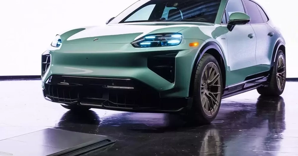 Bộ sạc không dây cho xe điện Porsche có giá bao nhiêu?