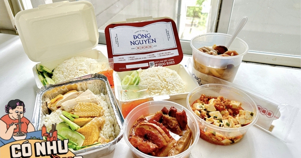 Quán cơm gà hơn 80 năm tuổi, ngon cỡ nào mà được Jun Phạm tâm đắc