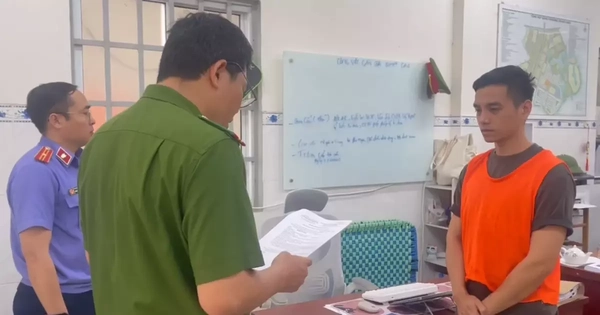 Bắt 'thầy tâm linh' TikTok lừa đảo giải nghiệp