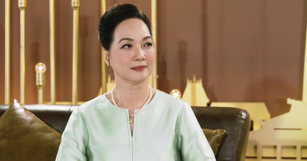 Nữ NSND 63 tuổi nói thẳng: 