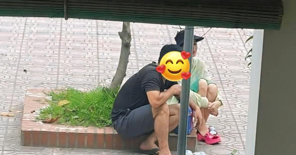 Cô giáo mầm non ở Hà Nội chụp lén 