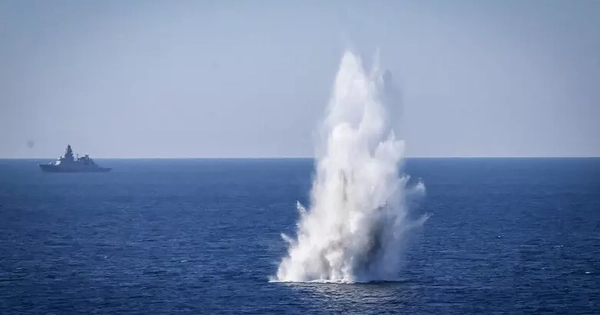 Ý xung phong điều tàu quét thủy lôi 'dọn dẹp' eo biển Hormuz