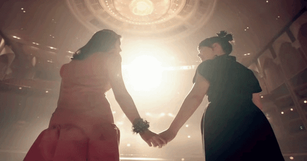 Không tin nổi: Nữ ca sĩ đình đám vừa đi hẹn hò cùng bạn trai, ngay ngày hôm sau phát hiện đàng trai ngoại tình với 5 người