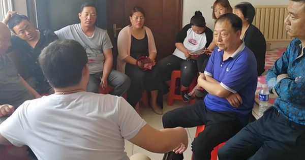 Tôi xin góp 50 triệu xây nhà cho bố mẹ chồng, anh cả nổi giận nói một câu khiến tôi nghẹn họng suốt cả quãng đường về