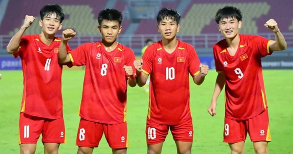 Chuyên gia: “Tuyển Việt Nam ở đẳng cấp cao hơn hẳn Malaysia”