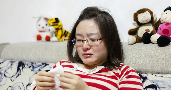 Con gái lớp 6 bị nhóm bạn thân cô lập, nói xấu suốt 2 tháng trời, mẹ lo lắng phải lên mạng xin lời khuyên