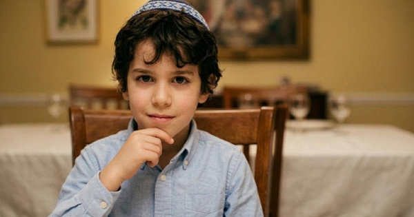 Người Do Thái không khen con 