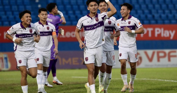 Nhân tố thay thế Tiến Linh bùng nổ mạnh mẽ sau “cú bước hụt”, HLV Kim Sang-sik đã đúng?