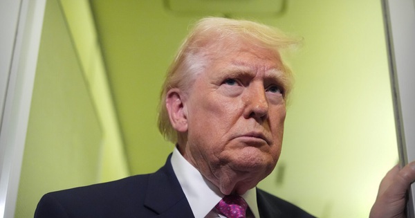 Ông Donald Trump nói về diễn biến bất ngờ trong đàm phán với Iran