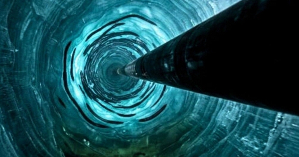 Trung Quốc đã khoan xuyên qua 3.413 mét băng Nam Cực, mở ra lối vào một thế giới vĩnh cửu