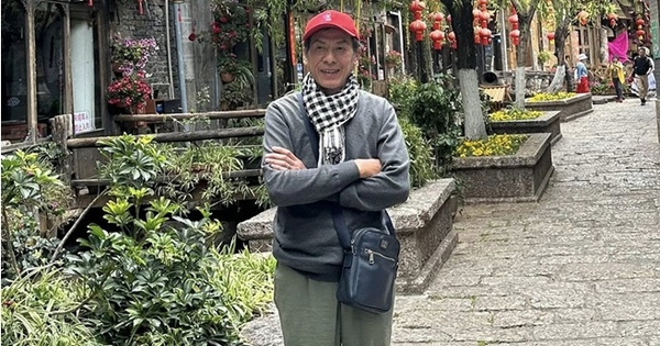 Nam NSND lương 6 triệu/tháng, sống bên mỹ nhân đình đám trong căn nhà 4 tầng ở phố Giáp Nhị