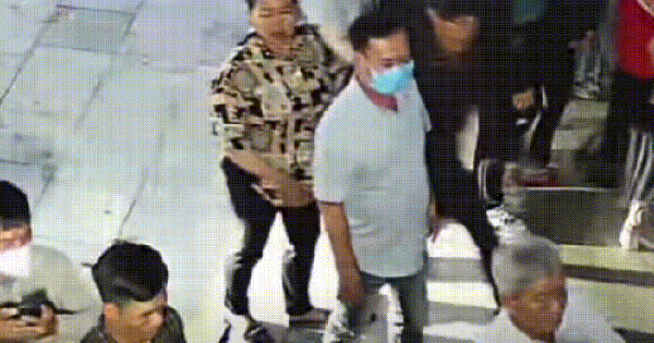 Lại xảy ra cướp tài sản tại cổng của Tân Huê Viên