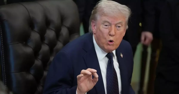 Tổng thống Mỹ Trump cảnh báo đường ống dẫn dầu Iran ‘có thể nổ tung trong vòng ba ngày’