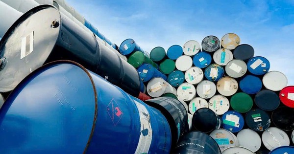 80 triệu thùng dầu dự trữ Mỹ âm thầm vượt đại dương để 'giải cứu' một tọa độ bất ngờ giữa bão Hormuz