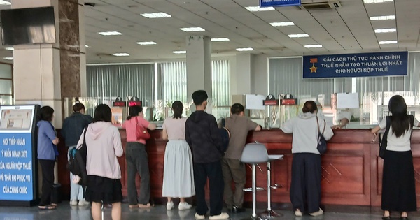 Tăng ngưỡng thu nhập vãng lai chịu thuế lên 5 triệu đồng, vẫn chưa giảm áp lực cho lao động tự do?