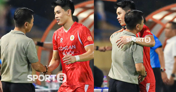 Cái ôm gây sốt của Đình Bắc và HLV Văn Sỹ Sơn sau vụ bị kỷ luật xôn xao cả V.League