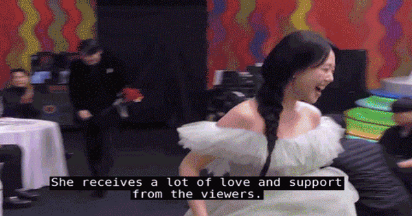 Ngọc nữ Running Man bị tố cướp bồ người khác, còn công khai 