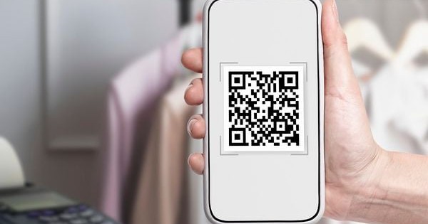 Công an thông báo tới người dân và các chủ cơ sở kinh doanh: Thận trọng khi giao dịch bằng tiền mặt hoặc qua ứng dụng ngân hàng