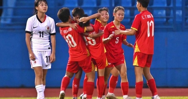 Phóng viên Trung Quốc: “Tuyển Việt Nam hay Thái Lan đều khá yếu”