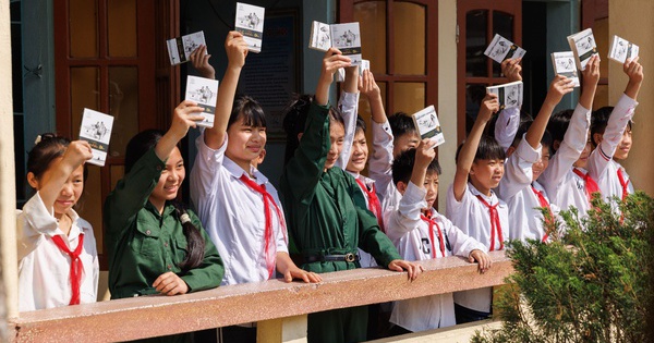 Hành trình Từ Trái Tim: Gần 5.000km gieo tri thức, hun đúc khát vọng lớn cho thanh niên Việt