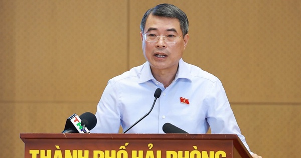 Sắp nâng mức chịu thuế hộ kinh doanh lên 1 tỉ đồng/năm