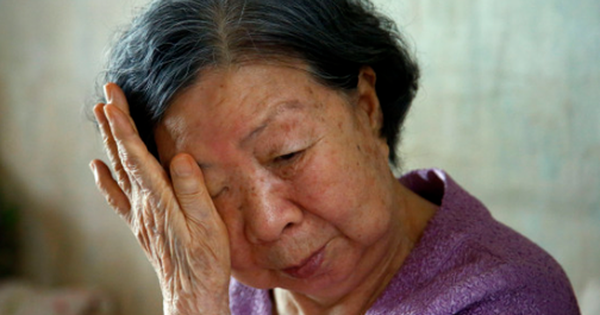 2 cô em chồng xem mẹ đẻ như là 