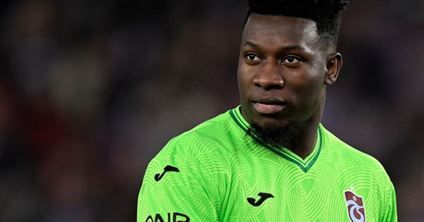 Thủ môn Onana lại “báo hại” Man Utd