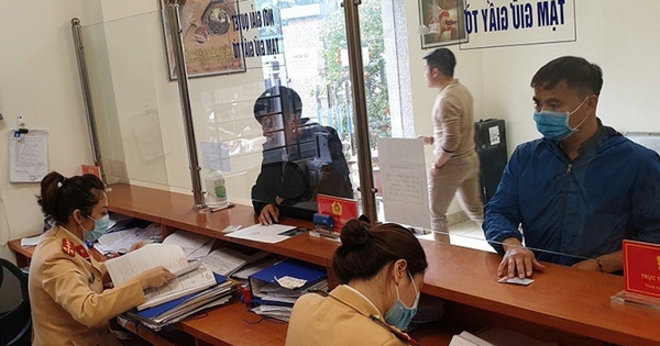 Nộp phạt vi phạm giao thông chậm sẽ bị xử lý thế nào?