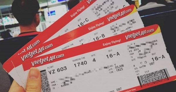 Vì sao mua vé máy bay 0 đồng vẫn phải trả thêm tiền?