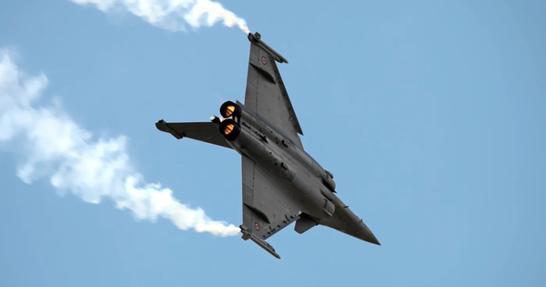 Nga tốn nhiều công sức đề nghị, Ấn Độ vẫn từ chối Su-57 vì đã tìm được tiêm kích khác tốt hơn?