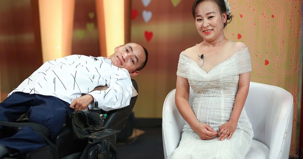 Người đàn ông liệt toàn thân ở Nghệ An lấy vợ, sinh 3 con mới hết bị gièm pha, xây dựng cơ ngơi chục tỷ