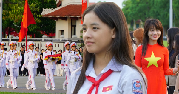 Chúng mình dậy sớm một chút thôi, vì lễ thượng cờ 30/4 thật sự rất đặc biệt!