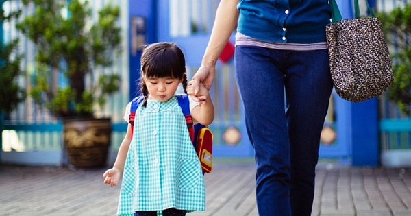 Bé nhà bạn bỗng nhiên không muốn đi học: Có thể chỉ vì vài lý do rất nhỏ mà mẹ không ngờ tới này!