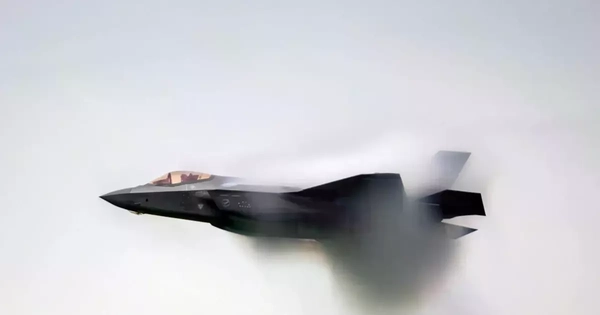 Thêm một quốc gia đóng cửa không phận với máy bay quân sự Mỹ