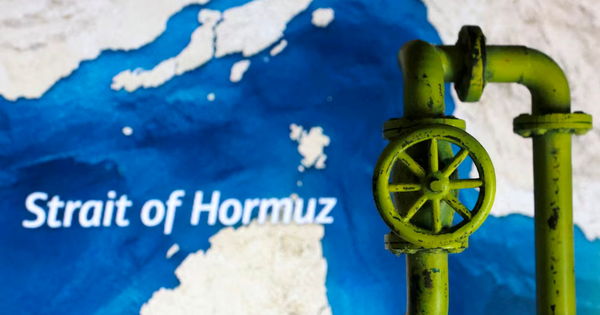 Tàu chở gần 1 triệu tấn dầu cùng 75.000 tấn LNG của Pháp, Nhật, Oman bất ngờ được đi qua eo biển Hormuz: Iran đang tính toán gì?