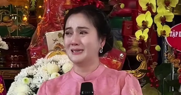 Con gái Vũ Linh bật khóc nức nở: "Ba ơi, ba có nghe thấy không?"
