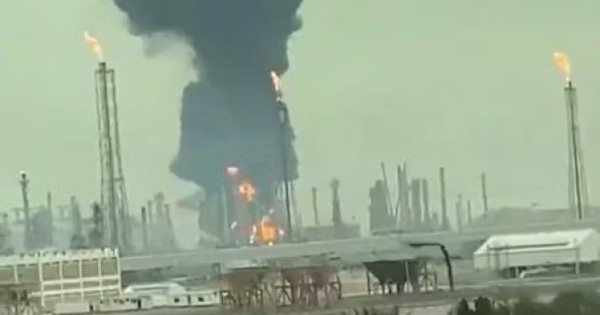 UAV Iran tấn công nhà máy lọc dầu ở Kuwait gây thiệt hại kinh hoàng